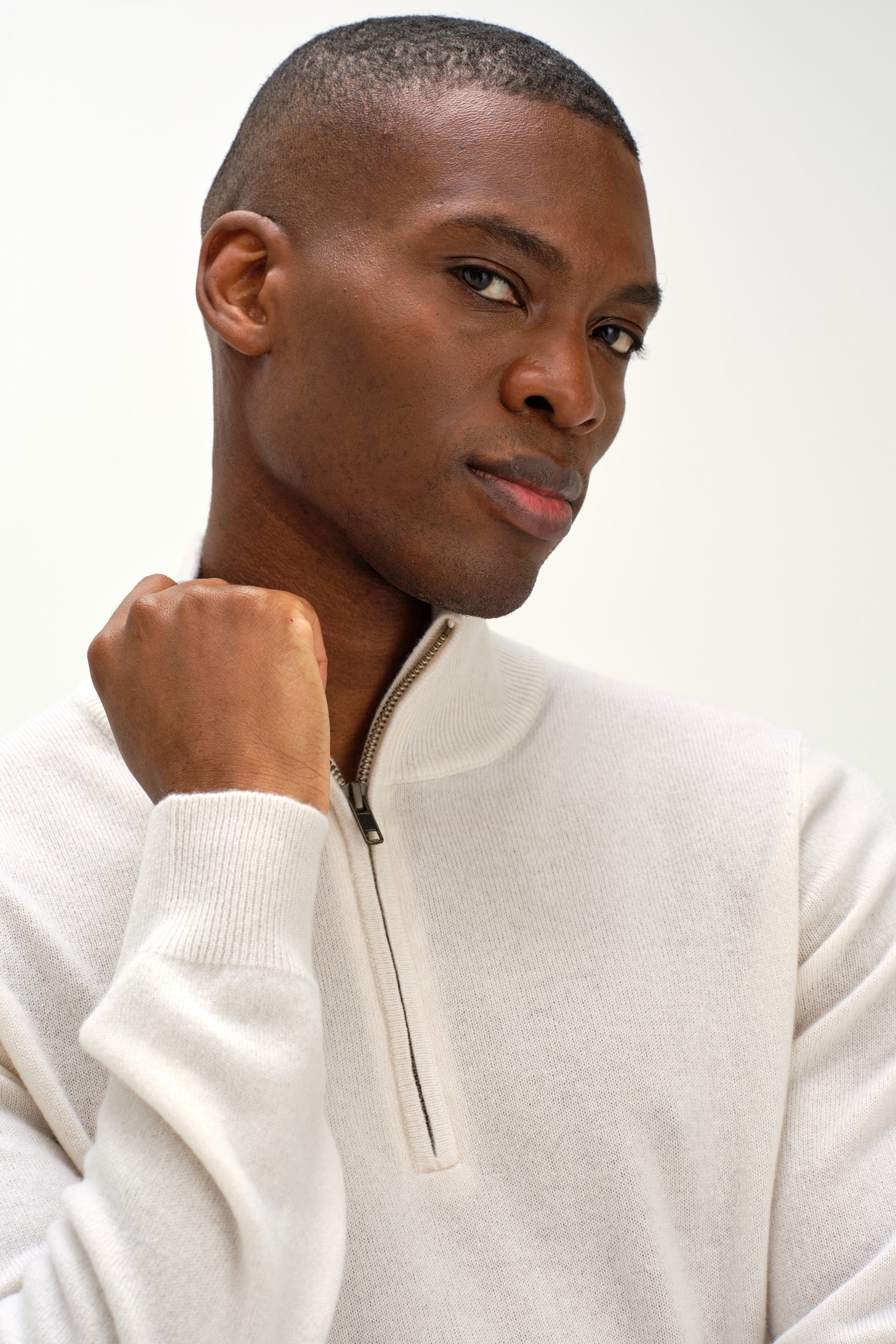 Davida Man Half Zip Sweaters White