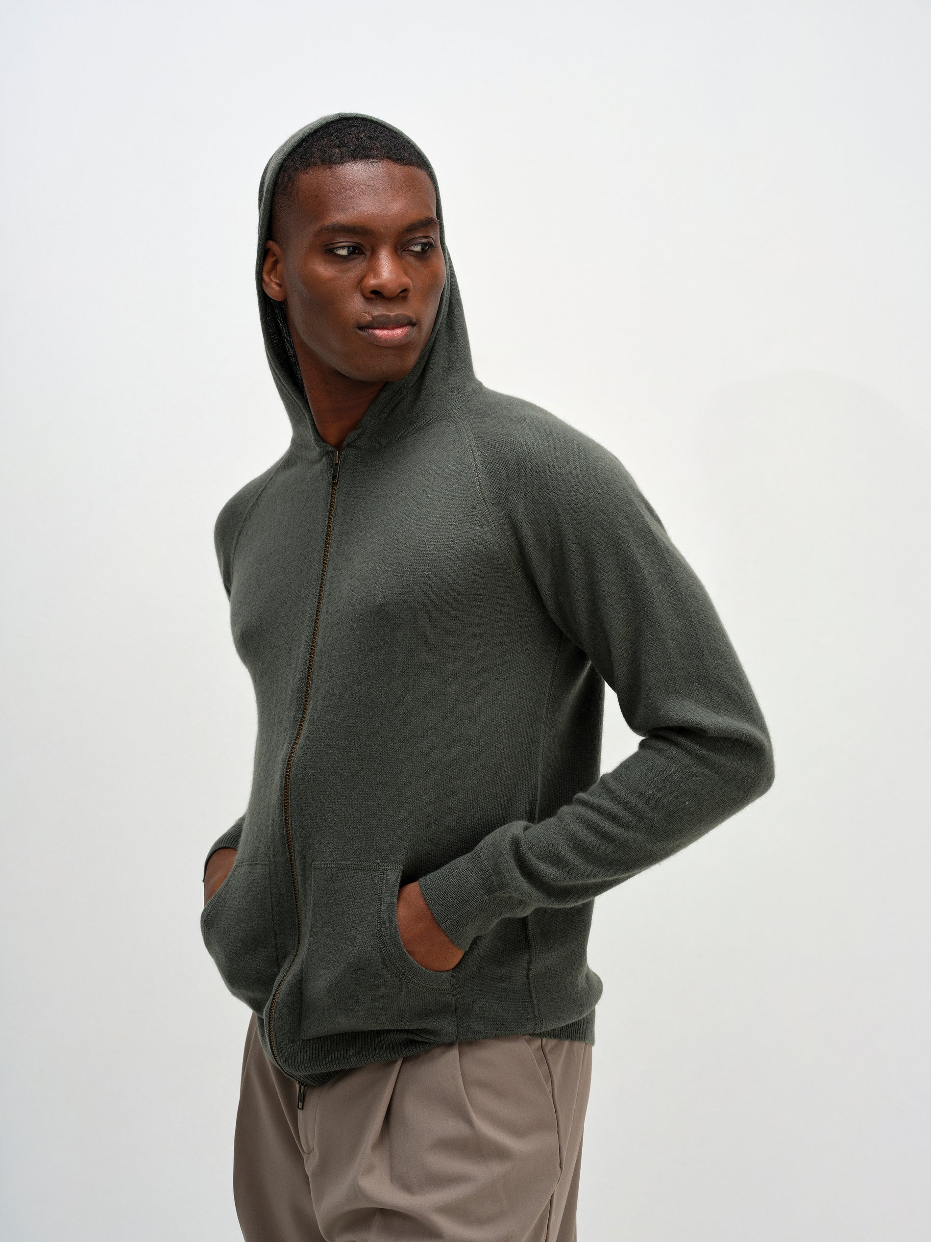 Davida Man Hood Cardigans Army Green