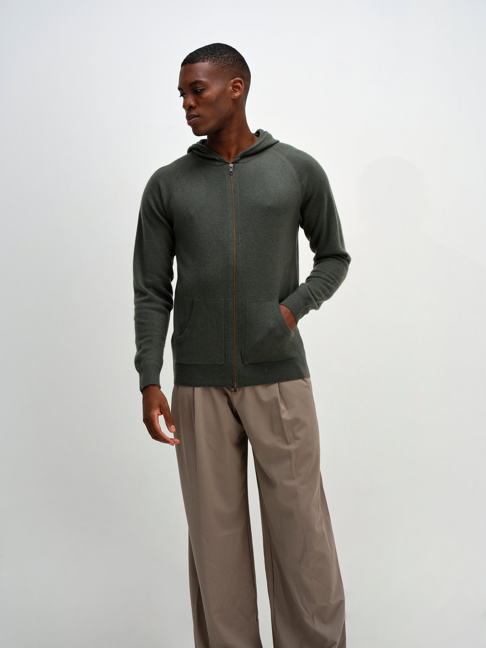 Davida Man Hood Cardigans Army Green
