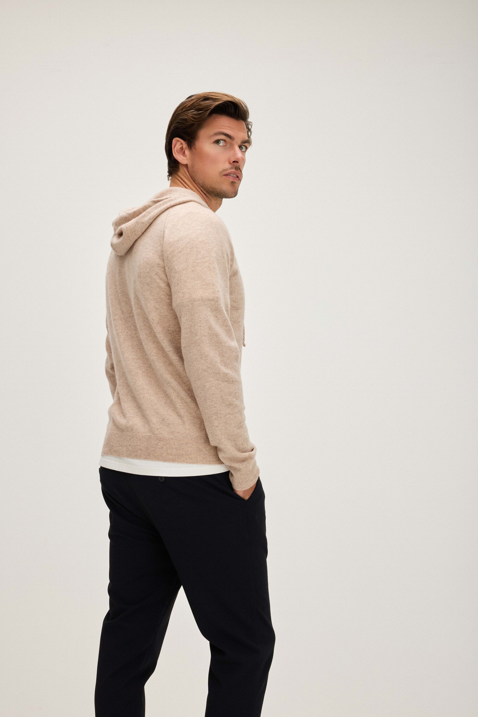 Davida Man Hood Cardigans Sand