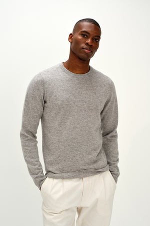 Man O-neck Plain - Light Grey