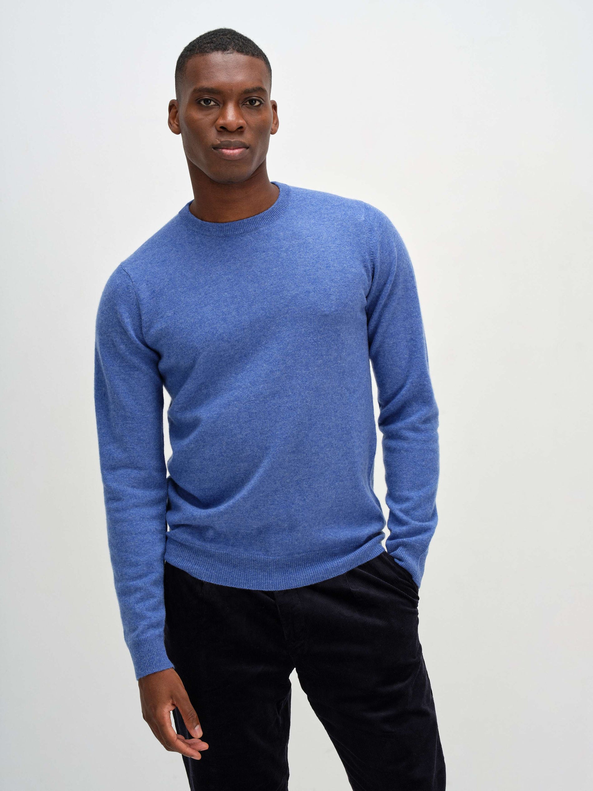 Davida Man O-neck Plain Sweaters Ocean Blue