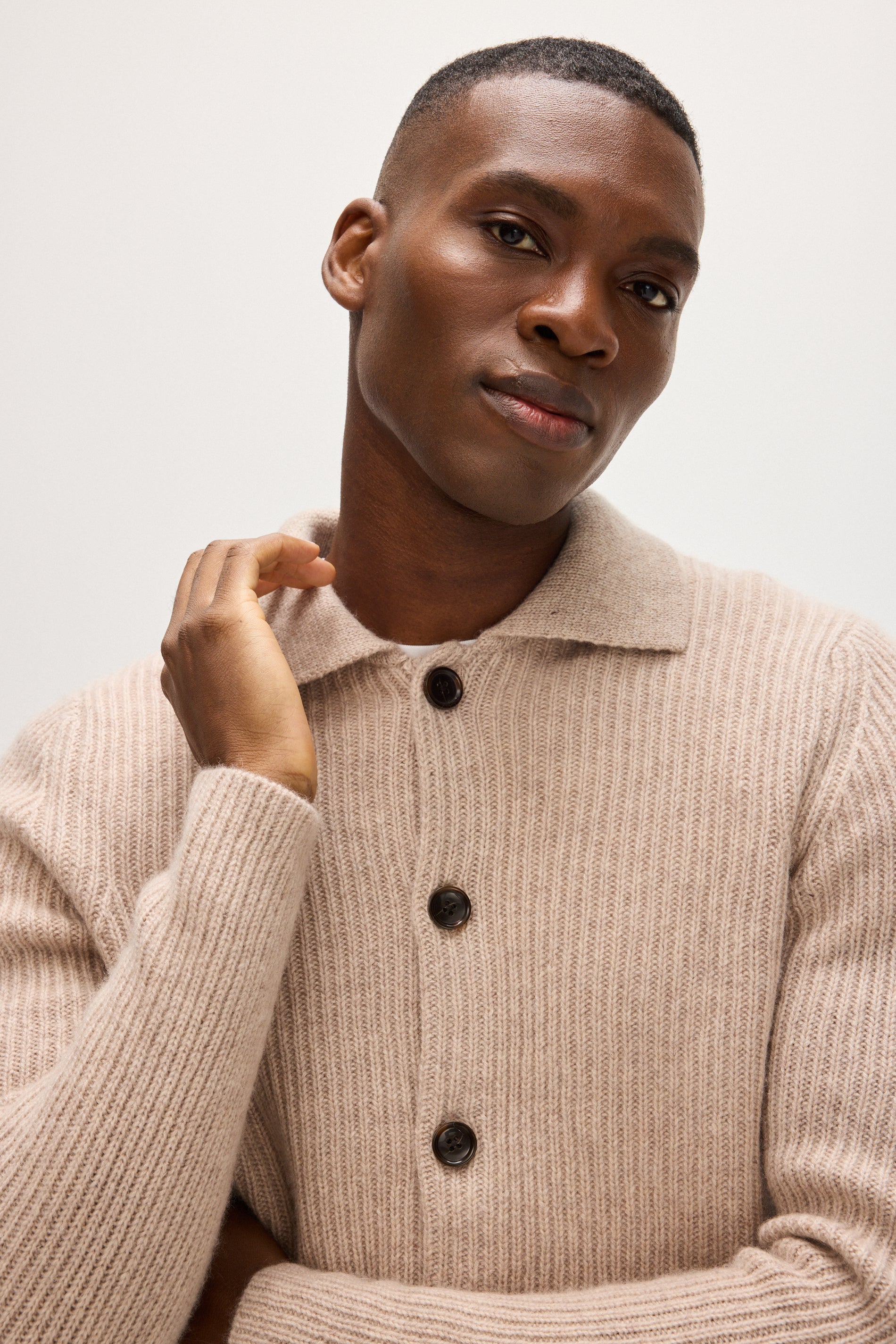 Davida Man Rib Cardigan Sweaters Sand