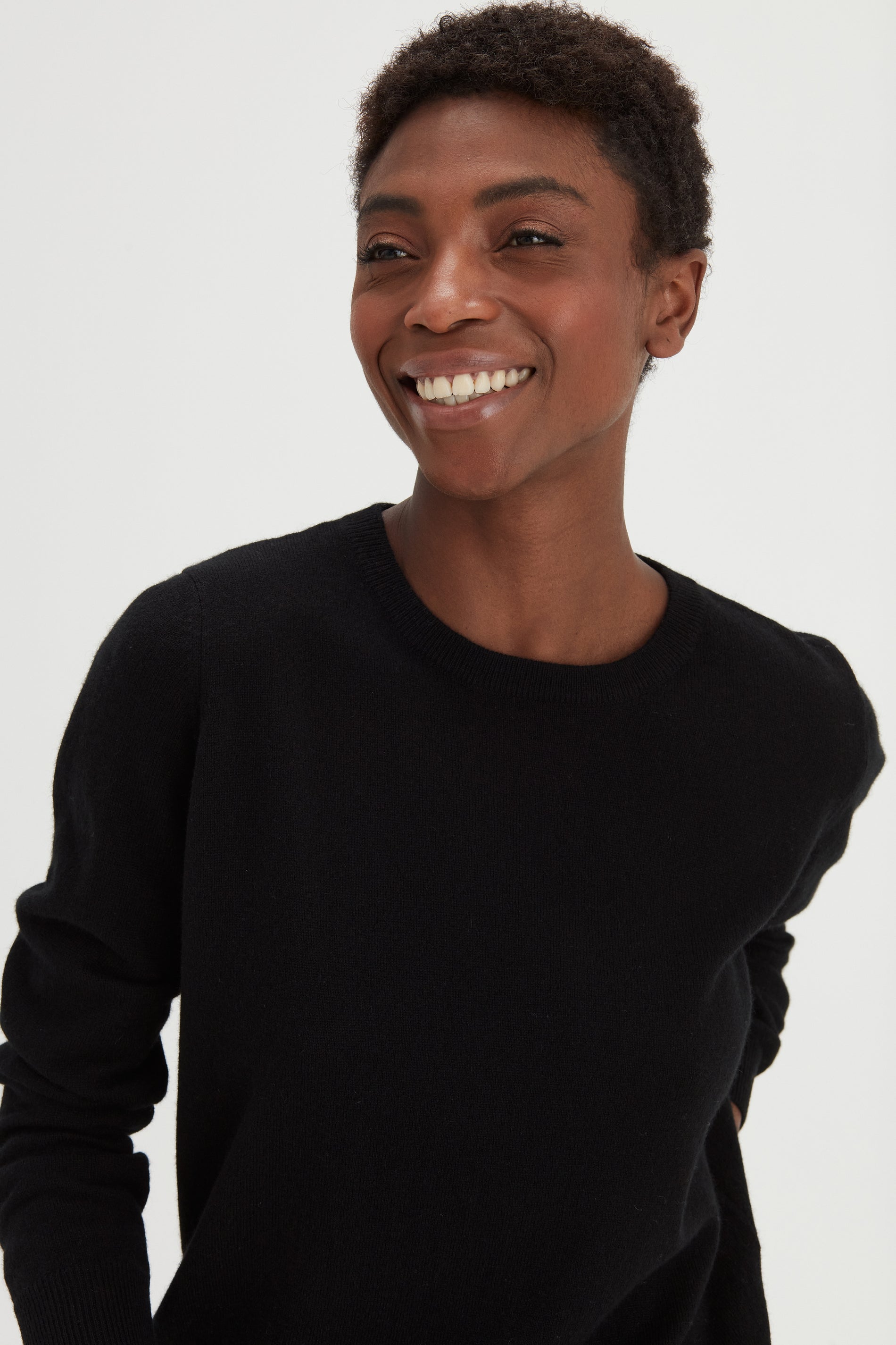 Davida Old Basic O-neck Sweater Sweaters Black