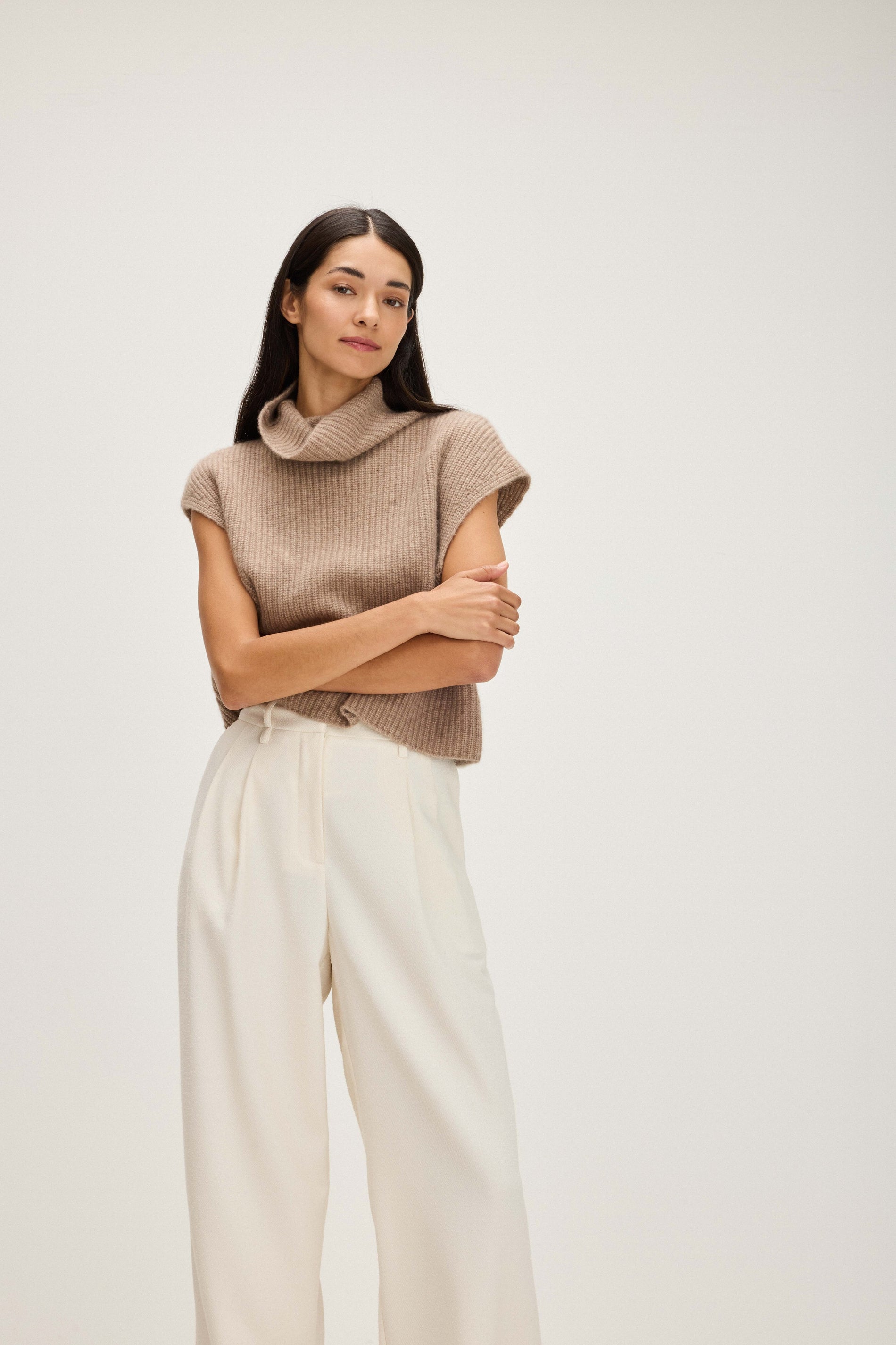 Davida Ribbed Mini Vest Sweaters Mink