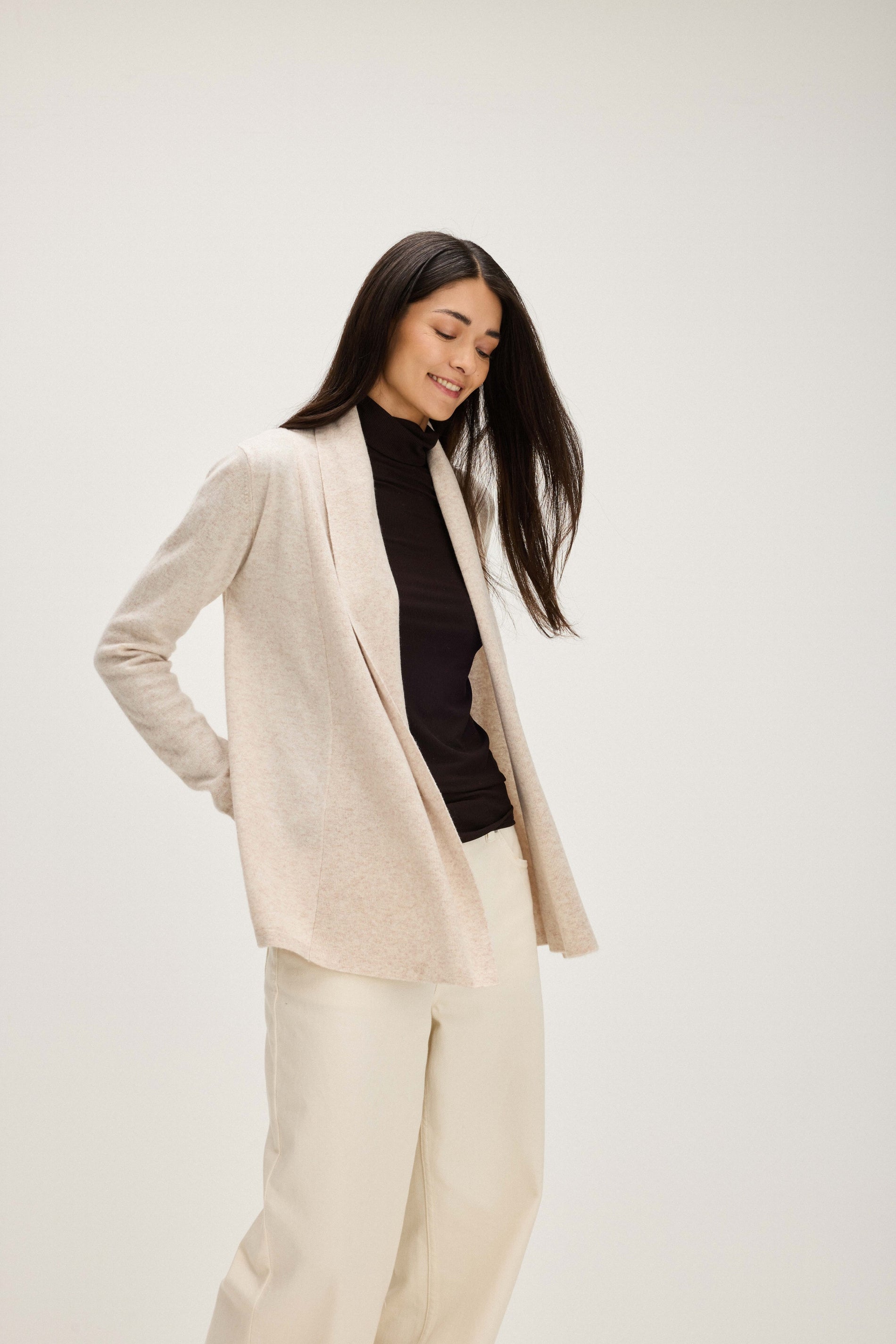 Davida Rollerneck Cardigan Cardigans Light Beige