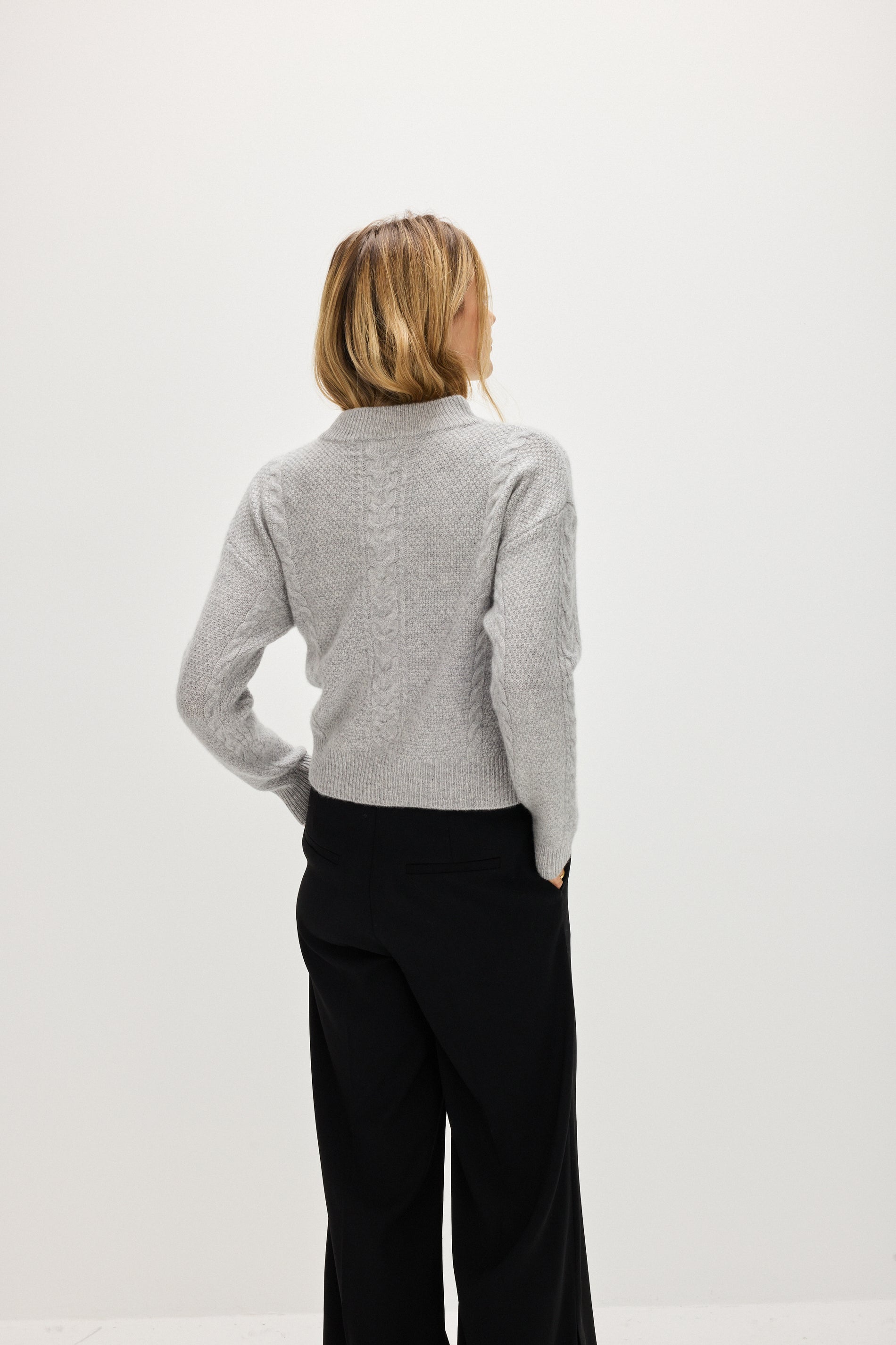 Davida Short Cable Sweater Sweaters Light Grey