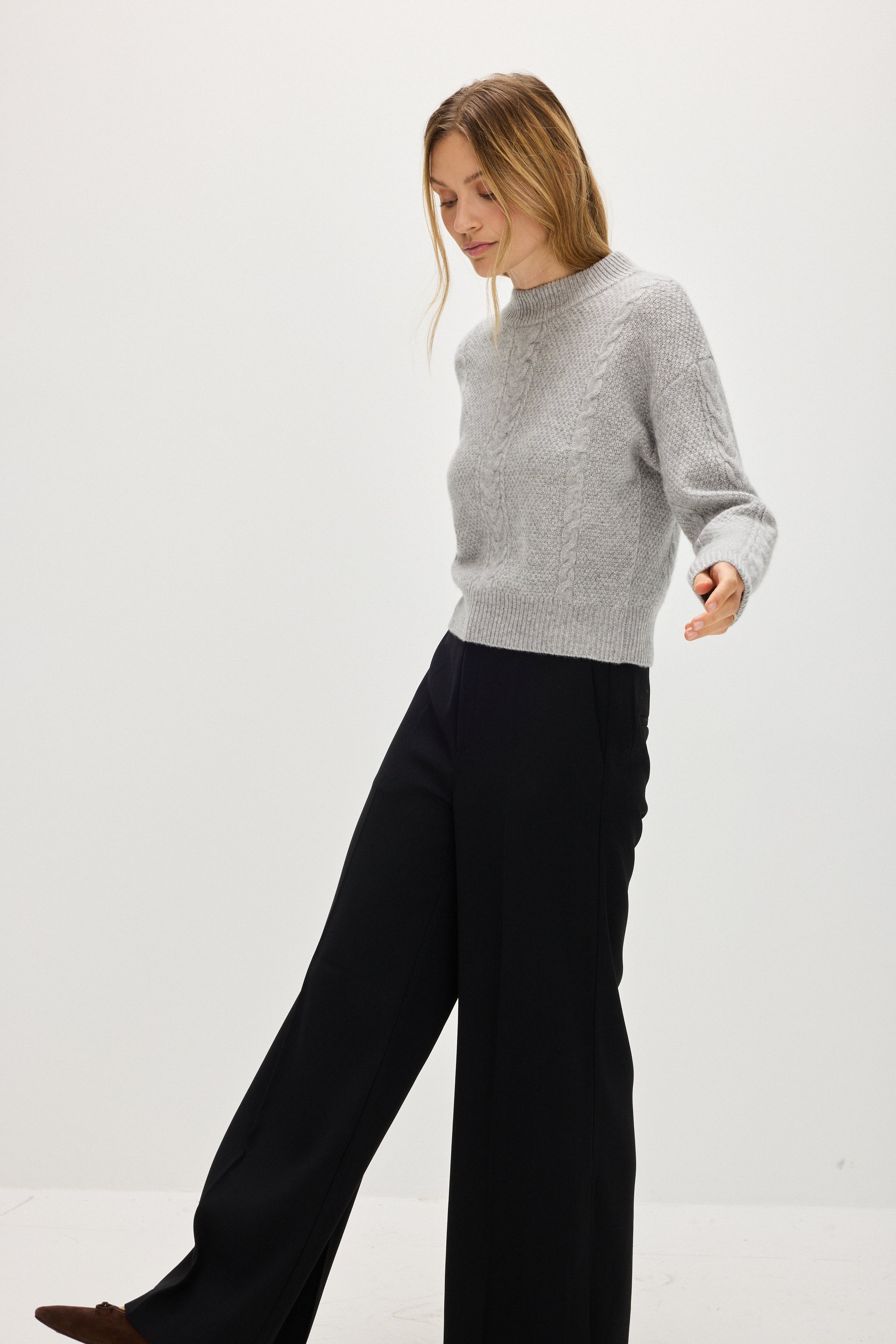 Davida Short Cable Sweater Sweaters Light Grey