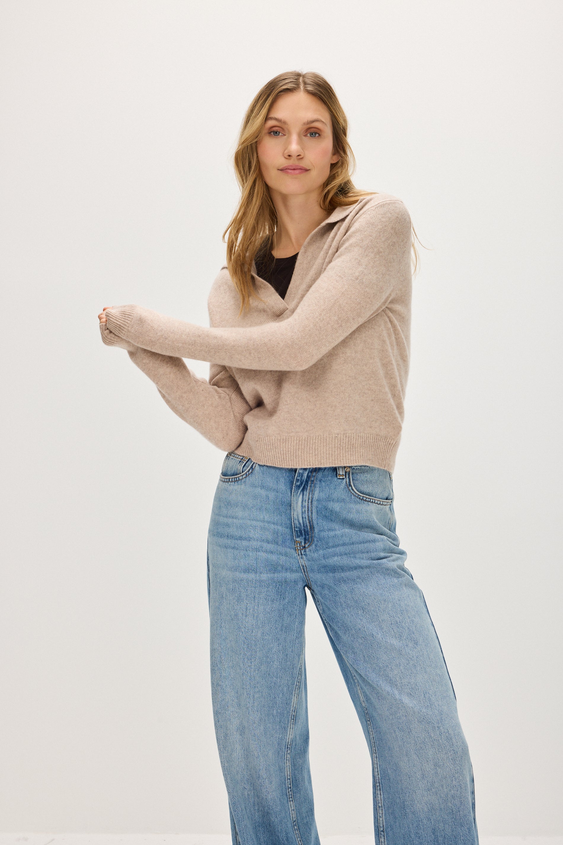 Davida Short Open Collar Sweater Sweaters Sand