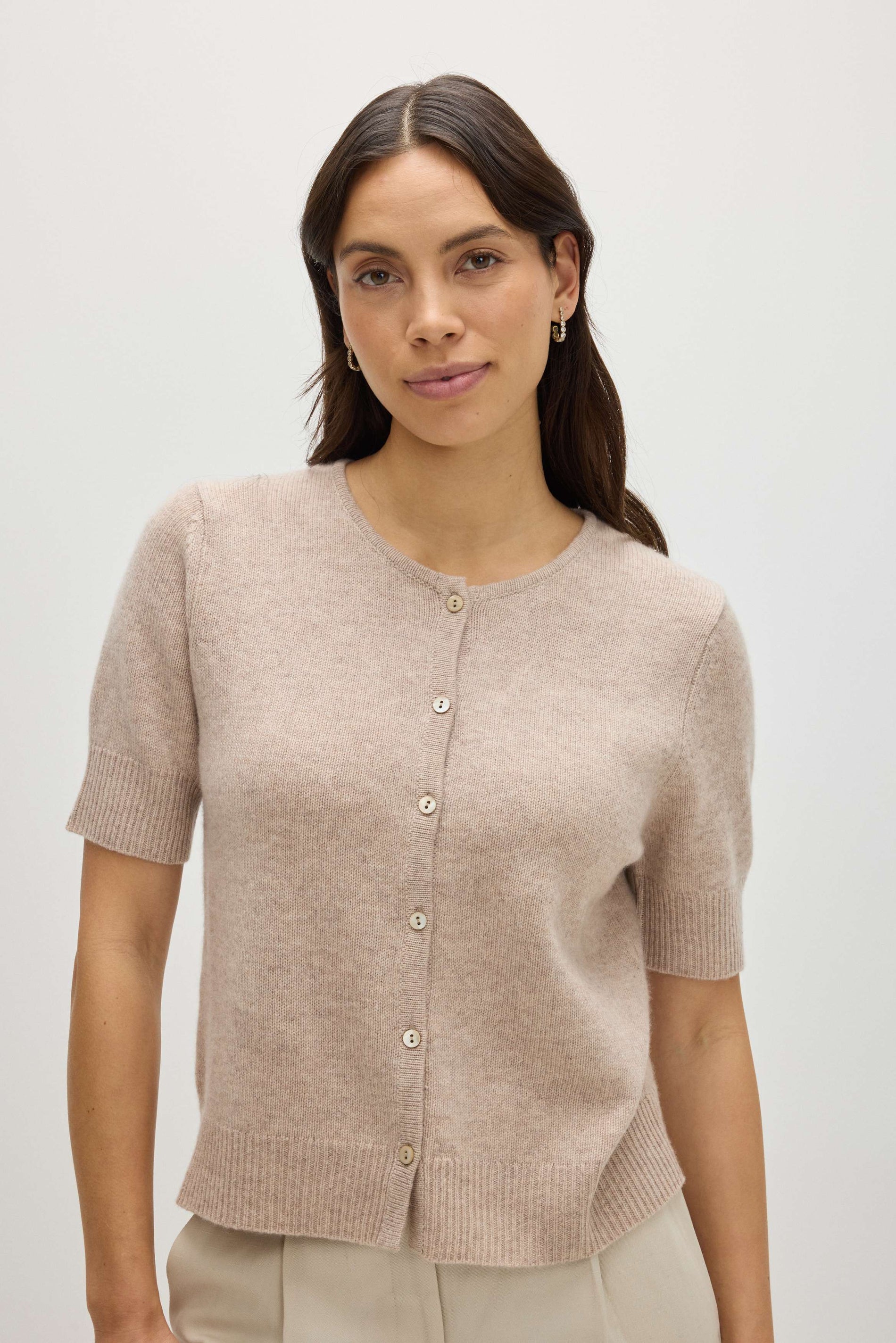 Davida Short Sleeve Boxy Cardigan Cardigans Sand