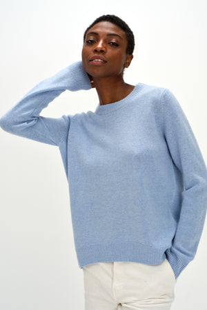Straight O-neck Sweater - Blue Fog