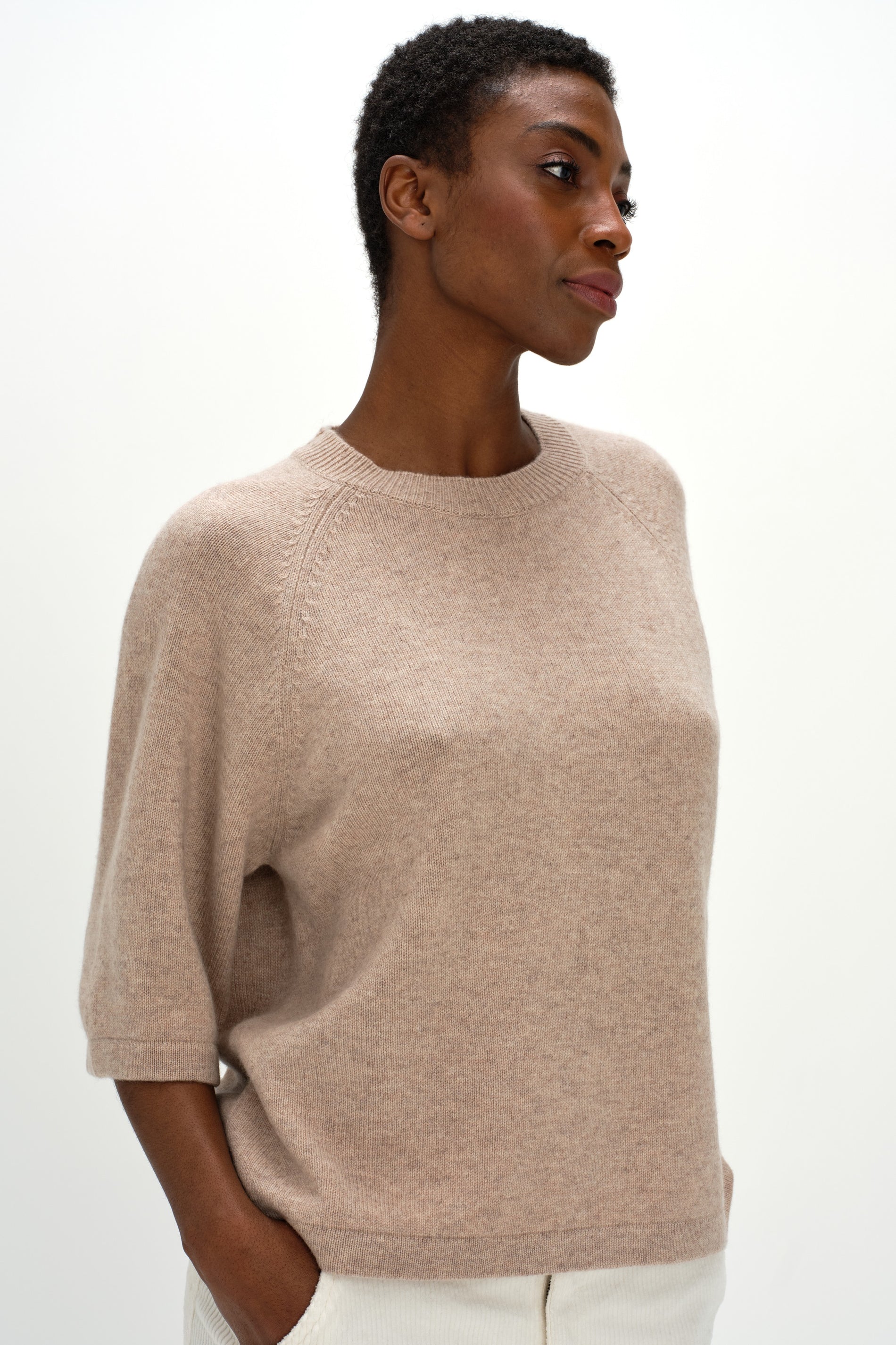 Davida T-shirt Raglan Oversized Sweaters Sand