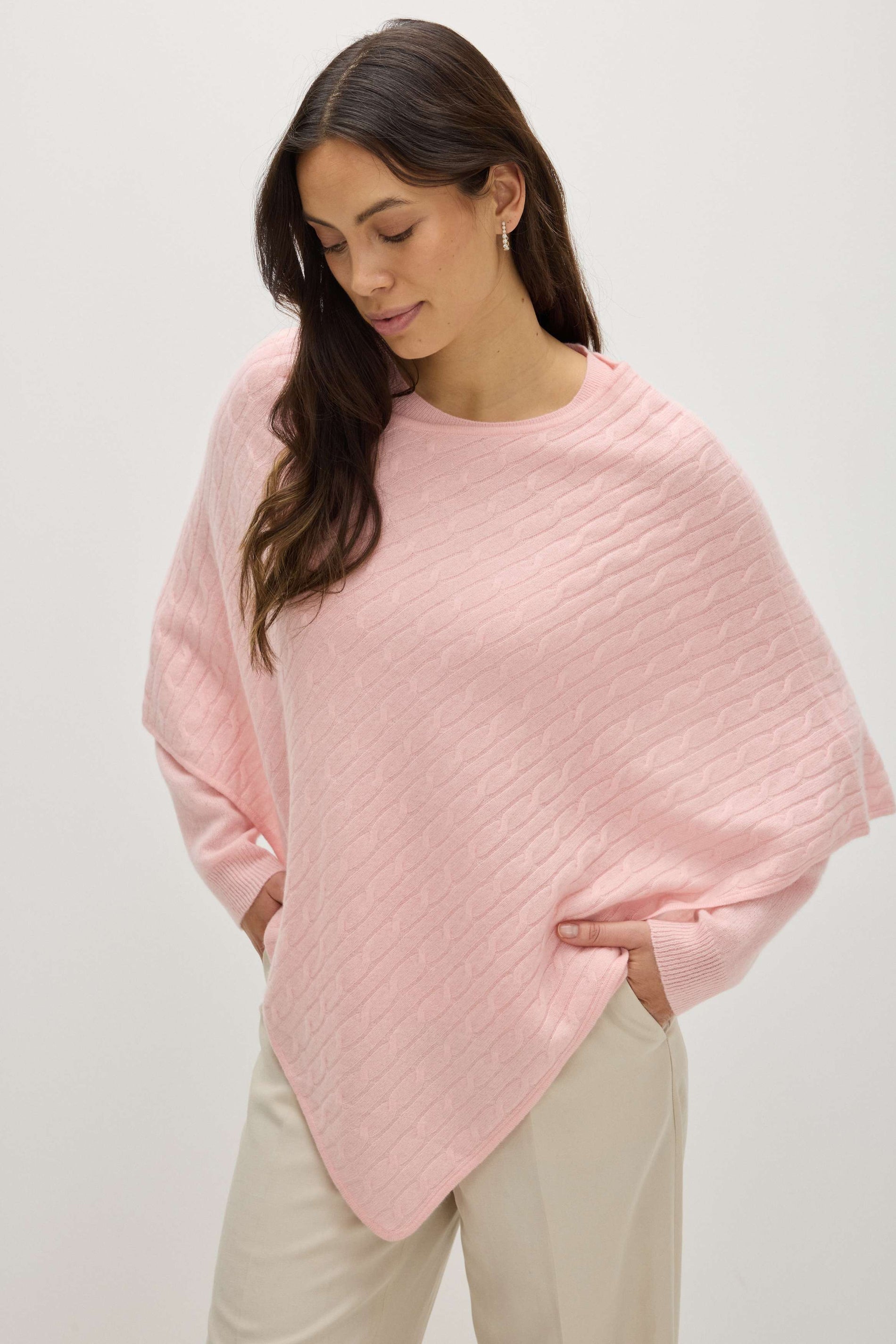 Davida Triangle Cable Poncho Poncho Pink
