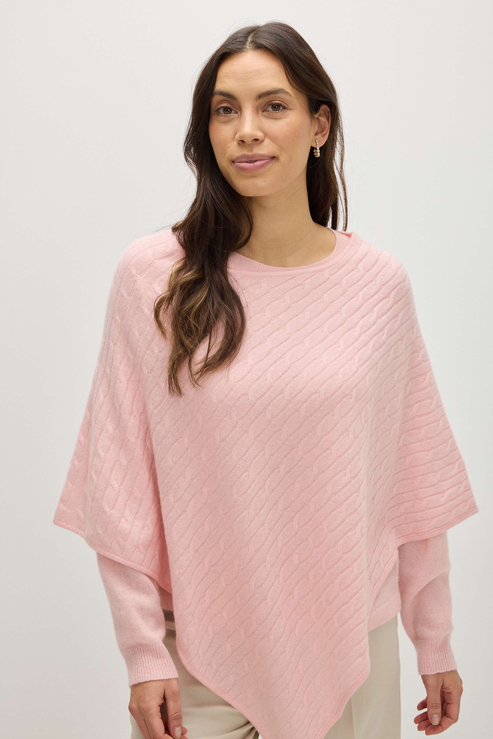 Davida Triangle Cable Poncho Poncho Pink
