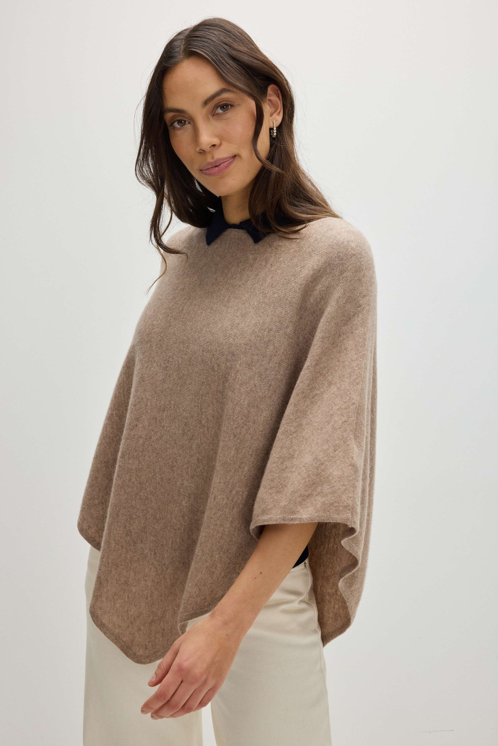 Davida Triangle Poncho Poncho Mink
