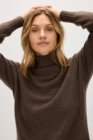 Turtleneck Oversized Slits - Cacao
