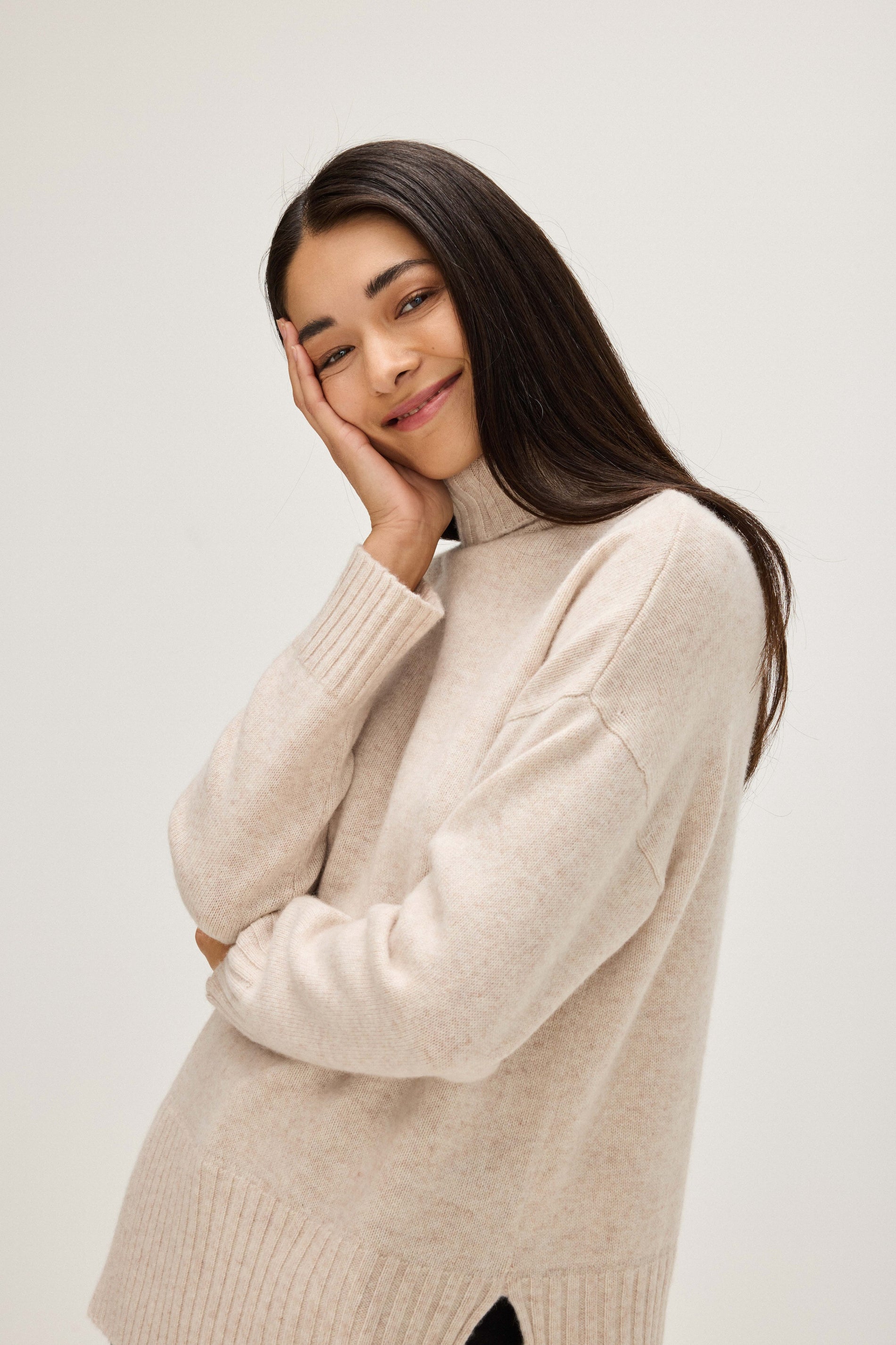 Davida Turtleneck Oversized Slits Sweaters Light Beige