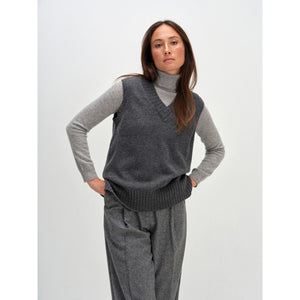 V-neck Vest - Dark Grey