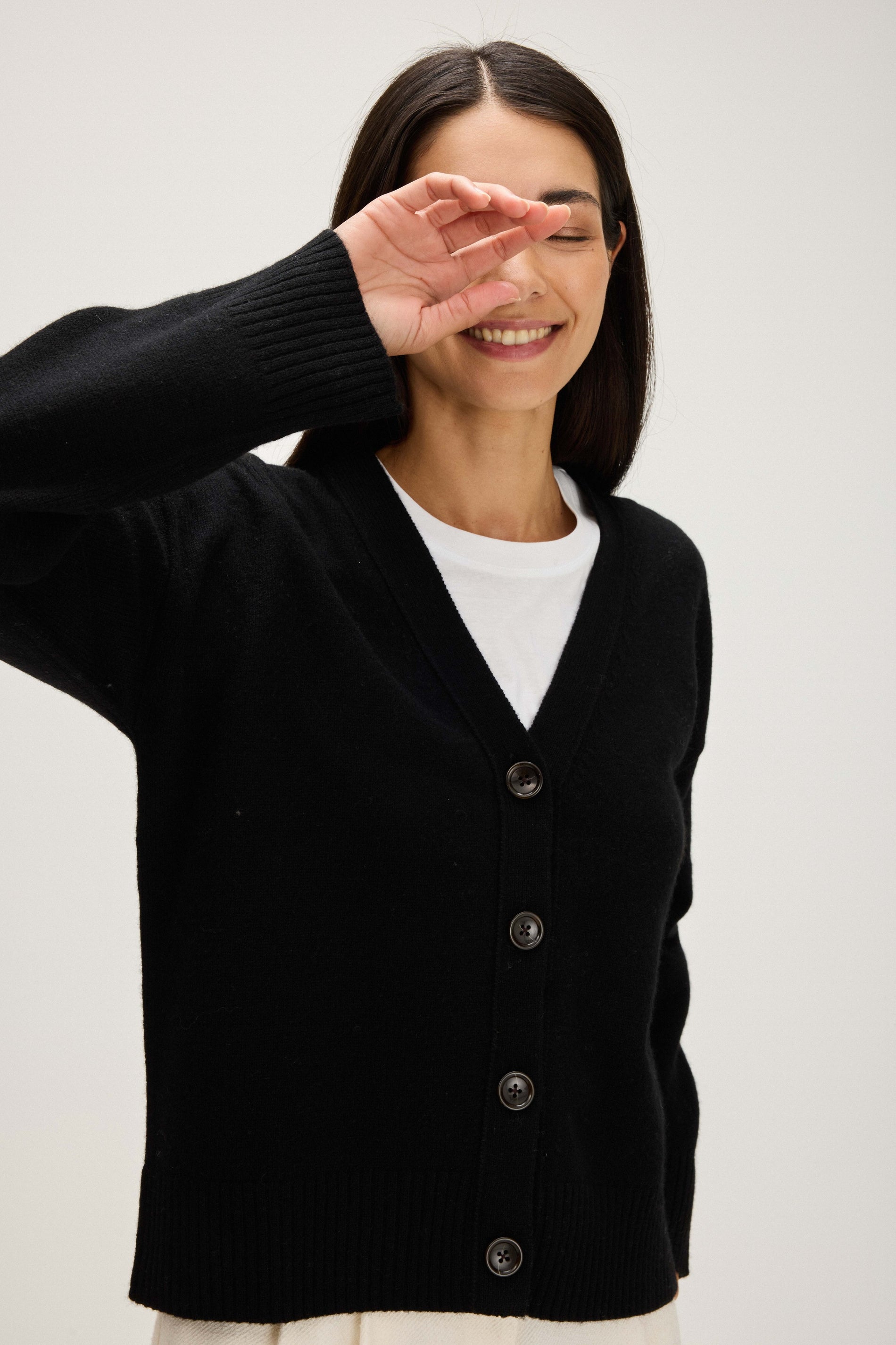 Davida V-neck Wide Cardigan Cardigans Black