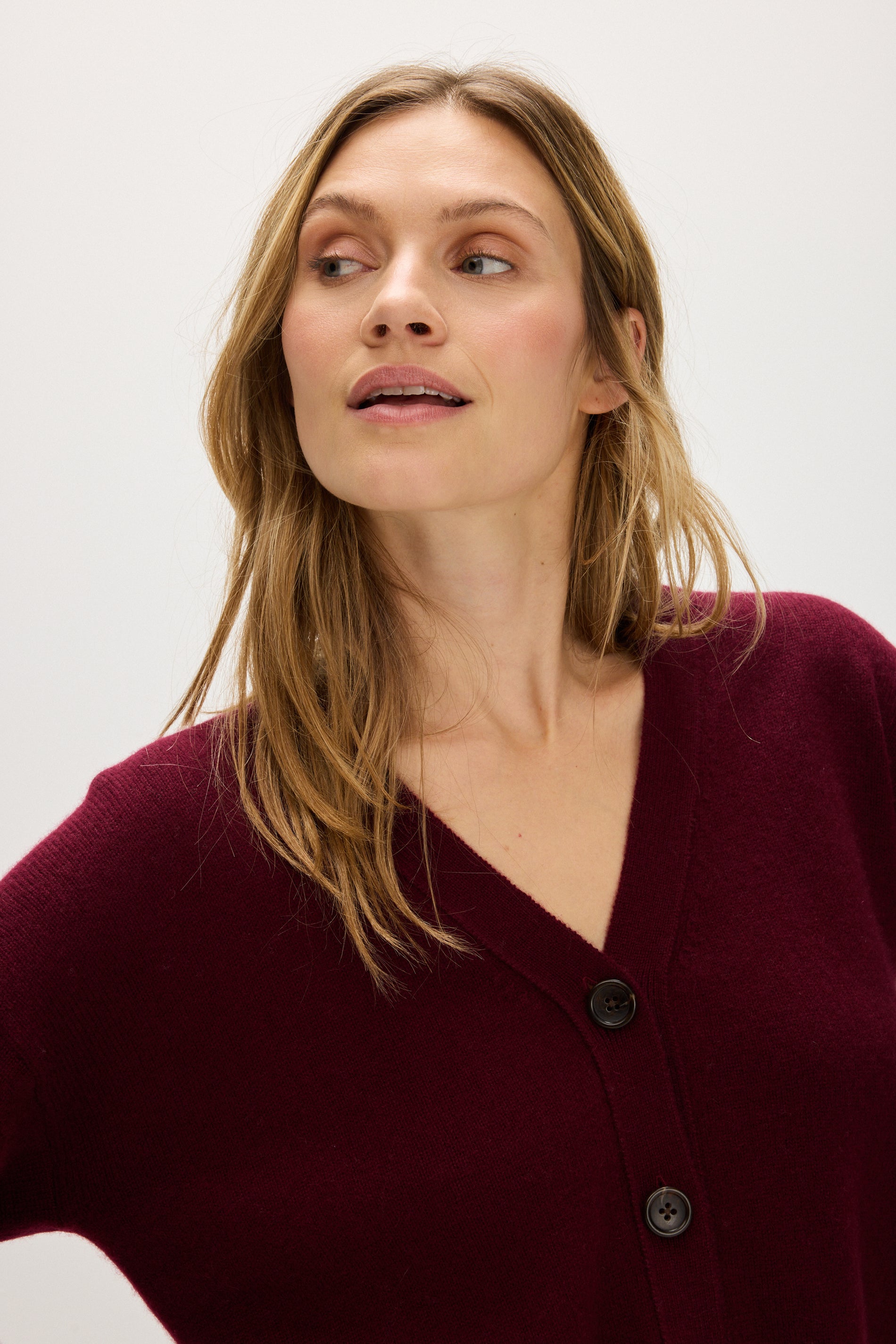 Davida V-neck Wide Cardigan Cardigans Mulberry Red