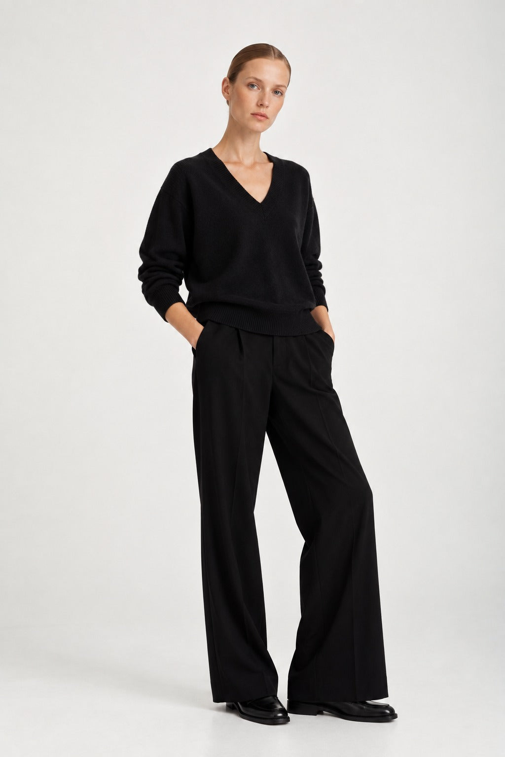 Davida chunky v-neck sweater Sweaters Black